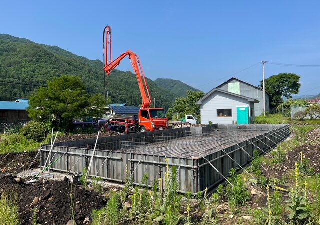 【南会津 新築注文住宅】耐圧盤コンクリートの打設