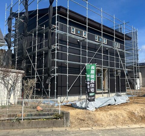 【西郷村 新築注文住宅】 金属系サイディング施工