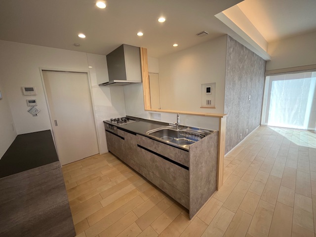 ステンレス製キッチン【CENTRO】使い易さとお手入れのしやすさ、家事ラク、大容量の収納力が魅力的です。