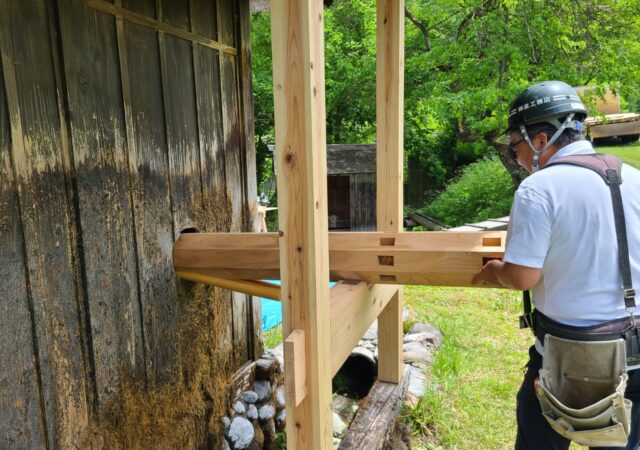 【茅葺き屋根】水車修繕工事 修繕工事着手