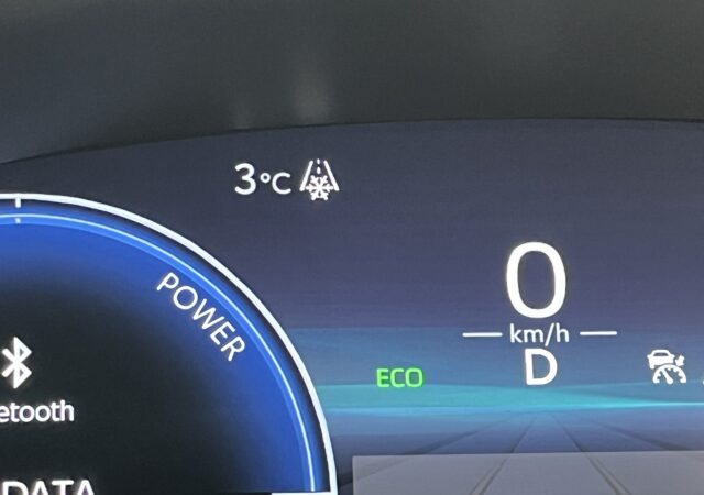 【会津 新築注文住宅】外気温3℃。無暖房で室温21.8℃。
